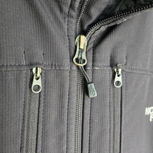 The North Face Men's Black Jacket Medium - Picture 3 of 7